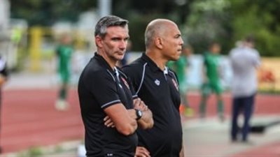 موقع الكاف يضع 