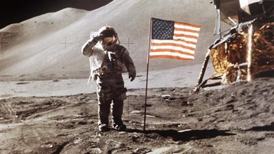 نائب الرئيس الأمريكي يهدد بحل وكالة 