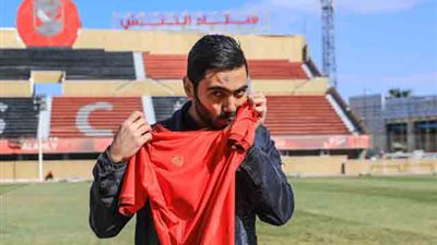 عاجل ... حسين الشحات يعتذر 