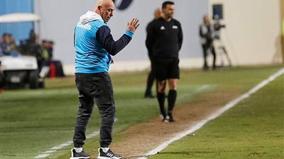 شوبير يمنع العميد من تدريب السنغال ويرشح مدرب الأهلي السابق 