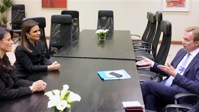 نصر والمشاط تستعرضان جهود الإصلاح الاقتصادي مع رئيس منتدى «دافوس»