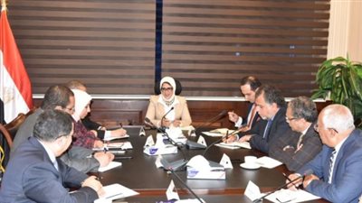 هل سيتم خصخصة مشروع التأمين الصحي؟ الوزارة ترد 