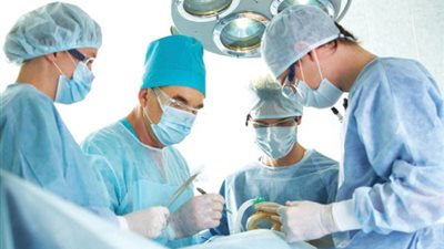 بلاغ لـ«النائب العام» يتهم أستاذًا بـ«طب المنصورة» بالتورط فى وقائع «مخجلة» (مستندات)