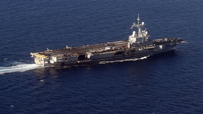 أمريكا ترصد مخطط إيراني لضرب الخليج وترسل حاملة طائرات لمواجهته