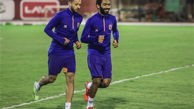 آخر تطورات موقف حسين الشحات قبل ساعات من حسم قائمة سموحة