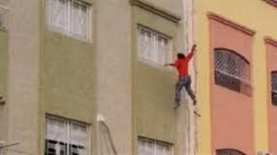  سقوط طالبة من الطابق الثالث بمدرسة الشهيد بالمنيا 