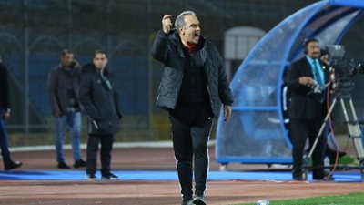 لاسارتى يقرر تجميد نجم الأهلى على الدكة لهذا السبب 