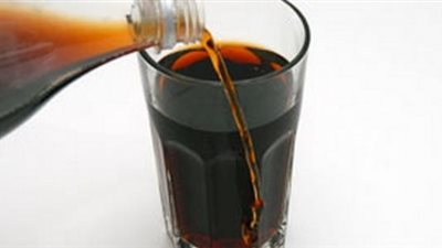 بالفيديو.. أسرع طريقة لتحضير مشروب التمر هندي الطبيعي في المنزل 