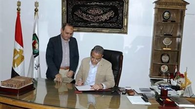 محافظ سوهاج يعتمد نتيجة الشهادة الإعدادية بنسبة نجاح 84.62% 