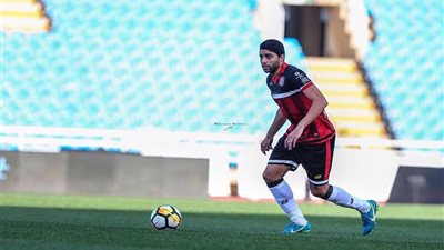 رد ناري من نجم مصر المحترف في السعودية على اتهامه بالتفويت