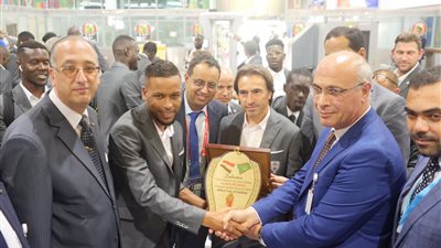 منتخب موريتانيا يصل القاهرة للمشاركة في كأس أمم أفريقيا لأول مرة بالتاريخ