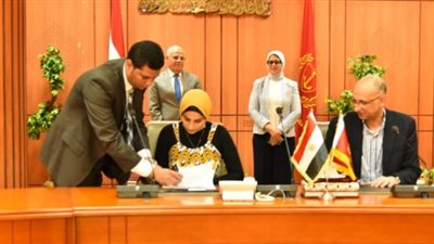 40 % من الأجر طبقًا للأداء.. ننشر صيغة تعاقد الأطباء مع منظومة التأمين الصحي