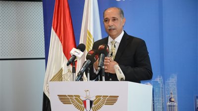 يونس المصري: مطار العاصمة الإدارية مفتوح لجميع طائرات الشارتر والاستثماري والخاص