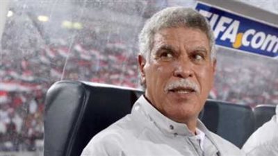 مصدر بوزارة الشباب يكشف حقيقة تولي حسن شحاتة قيادة المنتخب