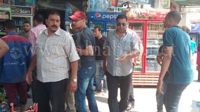 استجابة لـ«سكان المعادي».. الحي يشن حملة مكبرة على الشوارع