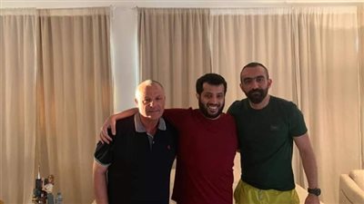 تركي آل الشيخ ينشر صورة له مع هاني أبوريدة