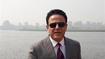 «حي المعادي» يشن حملة مكبرة للقضاء على المخالفات والقمامة في الشوارع.. اعرف التفاصيل