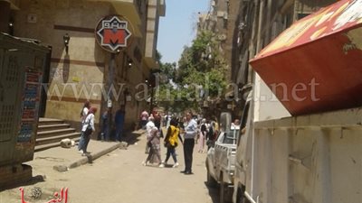 بالصور.. حي دار السلام يشن حملة مكبرة على الشوارع بحدائق المعادي