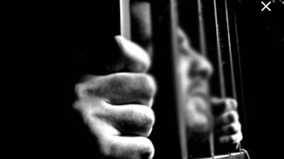 «جنايات الجيزة» تعاقب عاملًا متهمًا بالإتجار فى المواد المخدرة بـ«بشتيل»