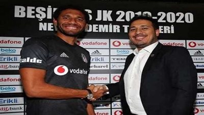 بالصور| رسميا.. محمد النني يرحل عن أرسنال إلى بشكتاش