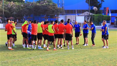 تفاصيل مكالمة سيد عبد الحفيظ مع معالي السفير قبل مغامرة الأهلي في غينيا الاستوائية