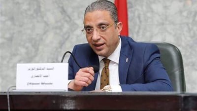 محافظ سوهاج يعلن تنفيذ مشروعات ضخمة فى دار السلام 