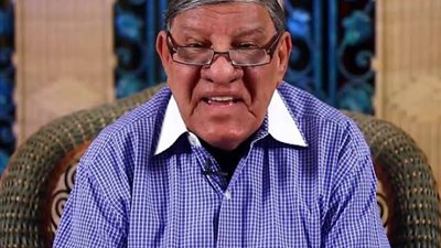 مفيد فوزي : «نفسي أنام 8 ساعات وجربت كل حاجة».. مفيش فايدة!!