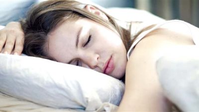 دراسة تكشف عن خطورة النوم لساعات طويلة على صحة الجسم