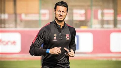 مدرب حراس الأهلي يروي كيف أقنع الشناوي برفض الإحتراف
