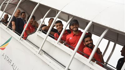 تعرف على موعد لحاق معلول وأزارو لبعثة الأهلي في غينيا