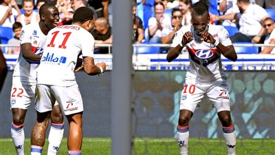 ليون يتعادل مع سان بطرسبرج في دوري أبطال أوروبا