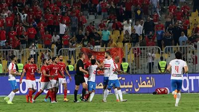 تعرف على تفاصيل خناقه فتحى وصبحى فى تدريب الاهلى 