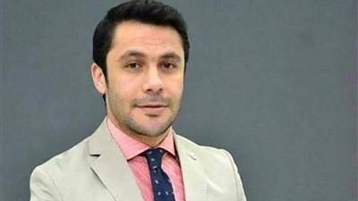 أحمد حسن: أرفض تسريبات قائمة المنتخب.. وصلاح لا يستحق الشارة 