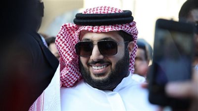 تركي آل الشيخ يتوعد المقاول والفنان محمد علي