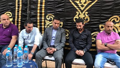 جهاز المنتخب في الفيوم لتعزية سيد معوض