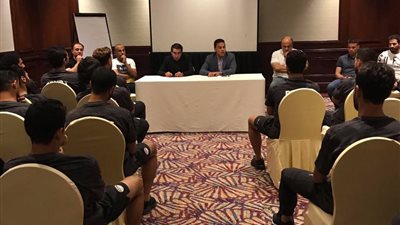 تفاصيل أول إجتماع للبدري مع نجوم المنتخب