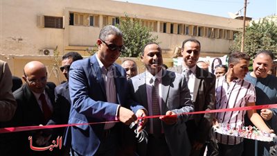 محافظ سوهاج يفتتح وحدة الغسيل الكلوي بمستشفى المنشأة المركزي