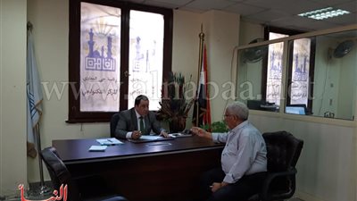 رئيس حي المعادي يلتقي المواطنين بالمركز التكنولوجي