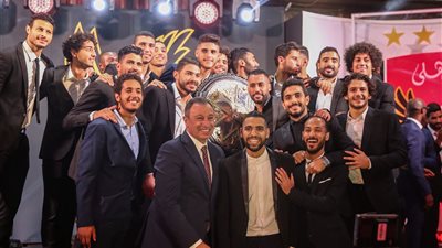 موقف مؤثر من حسام عاشور مع مؤمن زكريا 