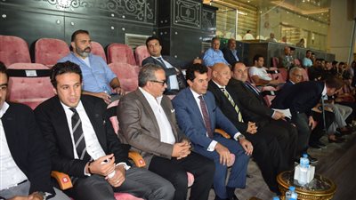 وزير الرياضة يشهد ودية منتخب مصر الأوليمبي أمام نظيره الجنوب إفريقي بإستاد القاهرة