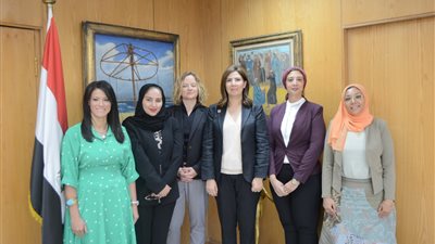 رانيا المشاط تناقش إنشاء 