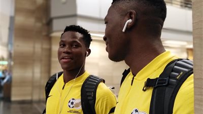 مدرب جنوب إفريقيا يتحدث لأول مرة بعد ورطة عيال باكاماني عن أمم تحت ٢٣ سنة