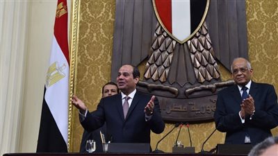 اشتعال الصراع على «الكراسي» بين الحيتان السياسية الكبرى قبل الانتخابات (ملف شامل)