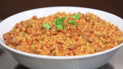 بالفيديو.. طريقة تحضير «المكرونة المحمرة» بمذاق رائع