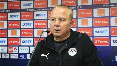 شوقي غريب يتحدث عن الثلاثي 