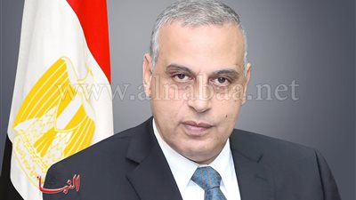 محافظ سوهاج يعتمد علاوة الحد الأدنى للعاملين المثبتين على الصناديق الخاصة