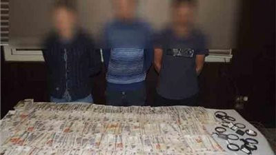 ضبط المتهمين بسرقة 120 ألف جنيه من «بازار» المعادى