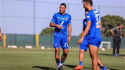استبعاد ياسر ابراهيم وصلاح محسن من قائمة الاهلى لمواجهة الهلال 