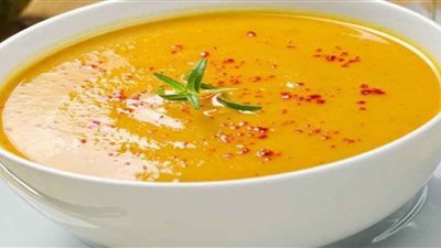 بالفيديو.. طريقة تحضير «شوربة العدس الأصلية» من المطبخ العربي