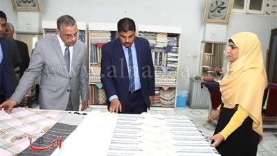 محافظ سوهاج يقود جولة ميدانية موسعة بأخميم.. ما السبب؟